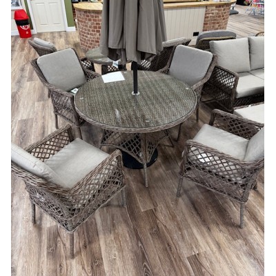 Rose 4 Chair Round Set